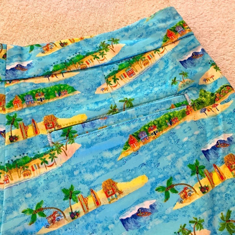 Kaeli Smith beach pattern shorts Size 2 - Picture 3 of 8